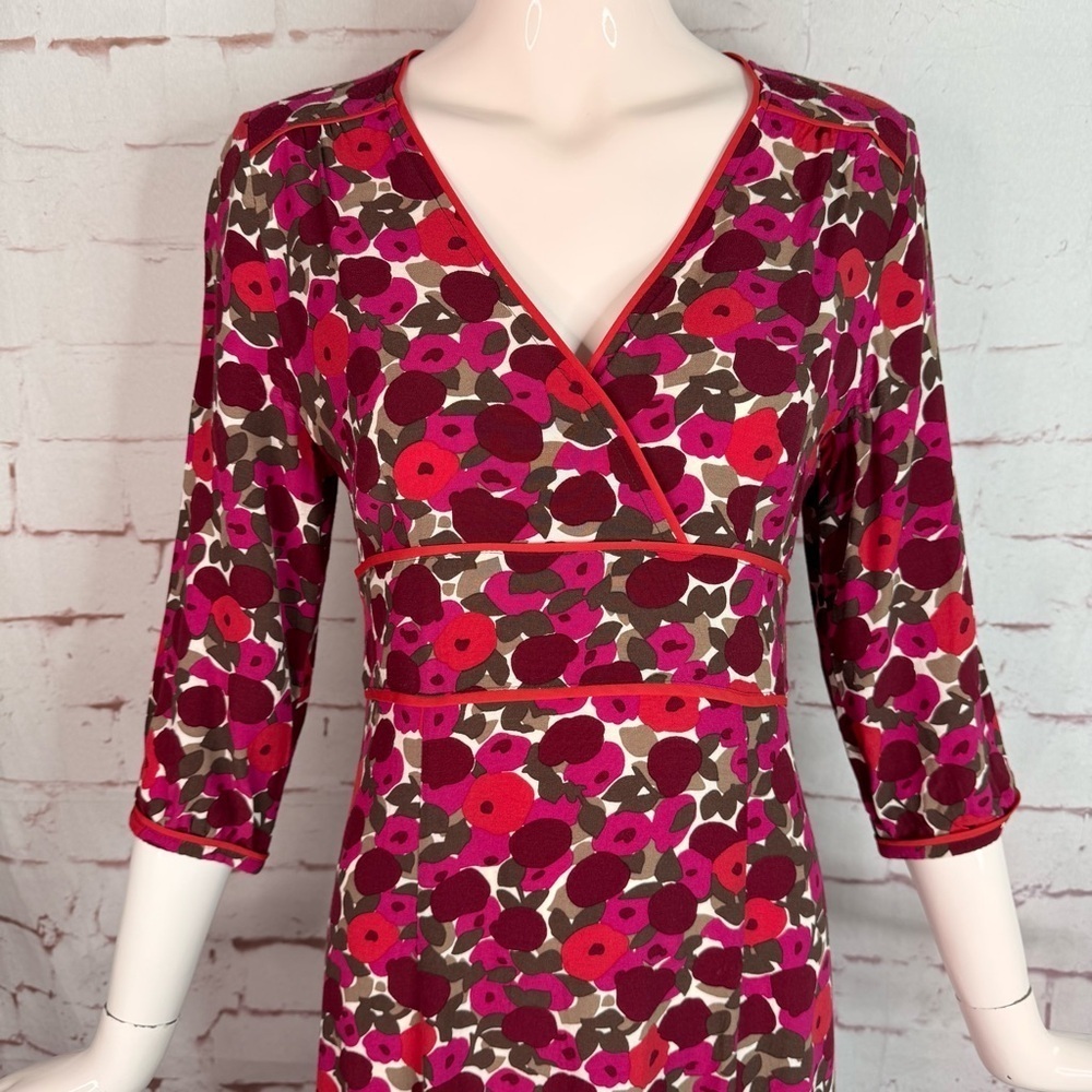 VTG BODEN Mod Floral Print Reds Oranges Tan Faux Wrap 3/4” Sleeve Dress Size 10L - Picture 3 of 15